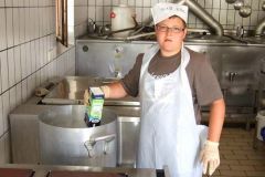 img_1249472616_629