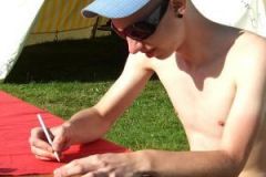 img_1248632186_569