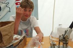 img_1248952292_825