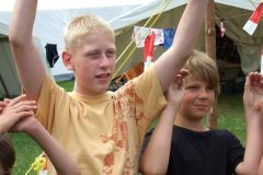 img_1249063866_210