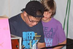 img_1281471107_365