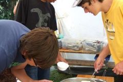 img_1281455629_120