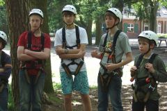 img_1274874064_938