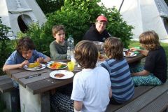 img_1274876502_414