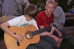 img_1274878215_125